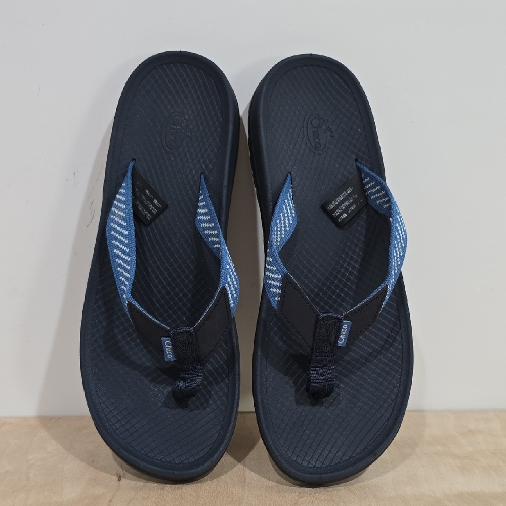 Chaco Navy and Light Blue Sandals
